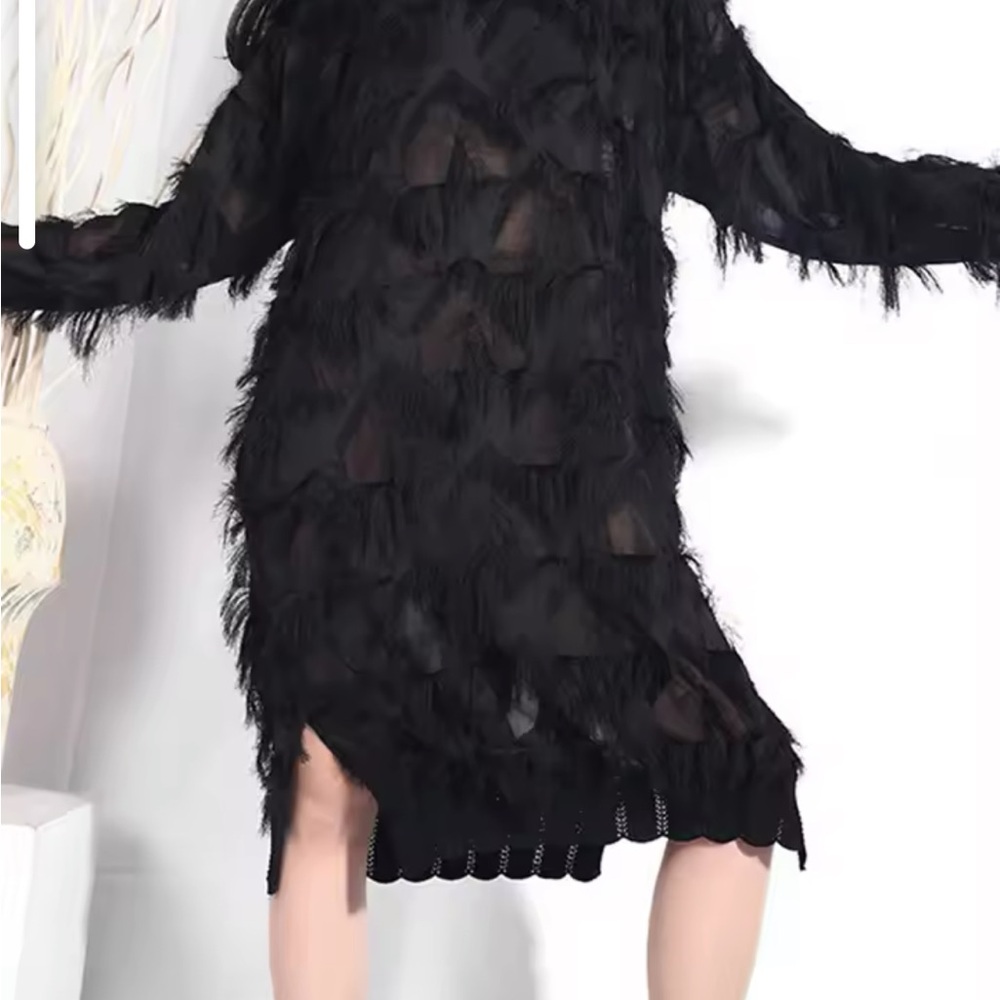 Dress - Picture 2 of 2